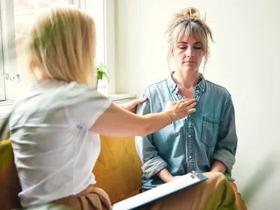 Psychosomatik in der Naturheilpraxis Hörhammer: Wenn emotionale Gesundheit zur Heilung beiträgt